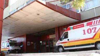 La acompañante se encuentra internada en estado crítico