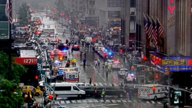 AUDIO: Un helicóptero chocó un edificio en Nueva York