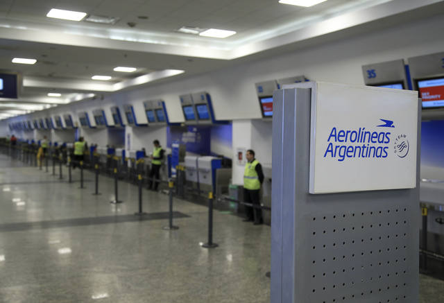 FOTO: Aerolíneas Argentinas canceló sus vuelos del 29 de mayo