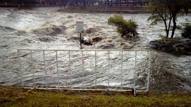 10 metros de pico en el río San Antonio