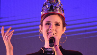 AUDIO: La reina Guaymallén cantó un tema con insultos a chilenos