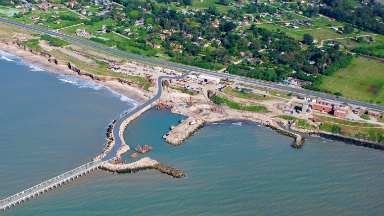 Murió un niño de 6 años tras caer al mar