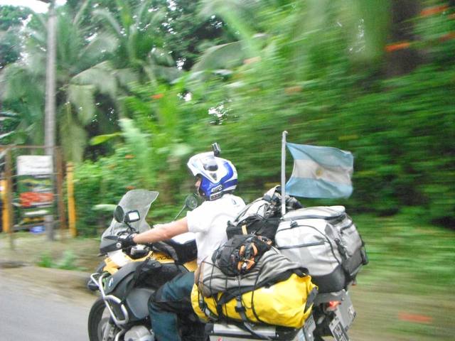 Unieron Argentina con Alaska en un increíble viaje en moto