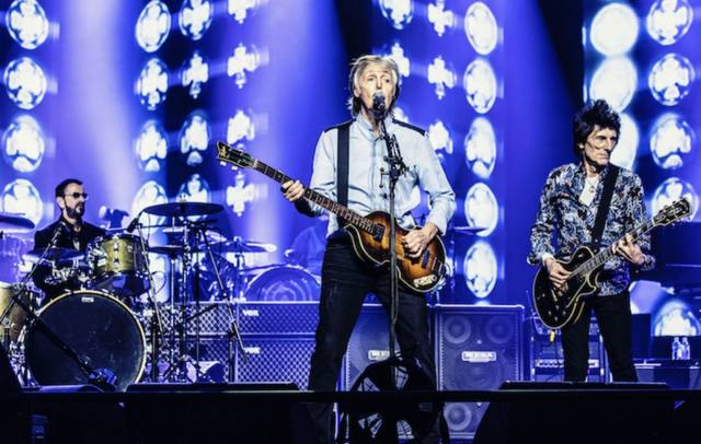 FOTO: Paul McCartney rockeó junto a Ringo Starr y Ronnie Wood