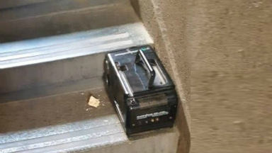 Hallan un artefacto sospechoso cerca del Obelisco