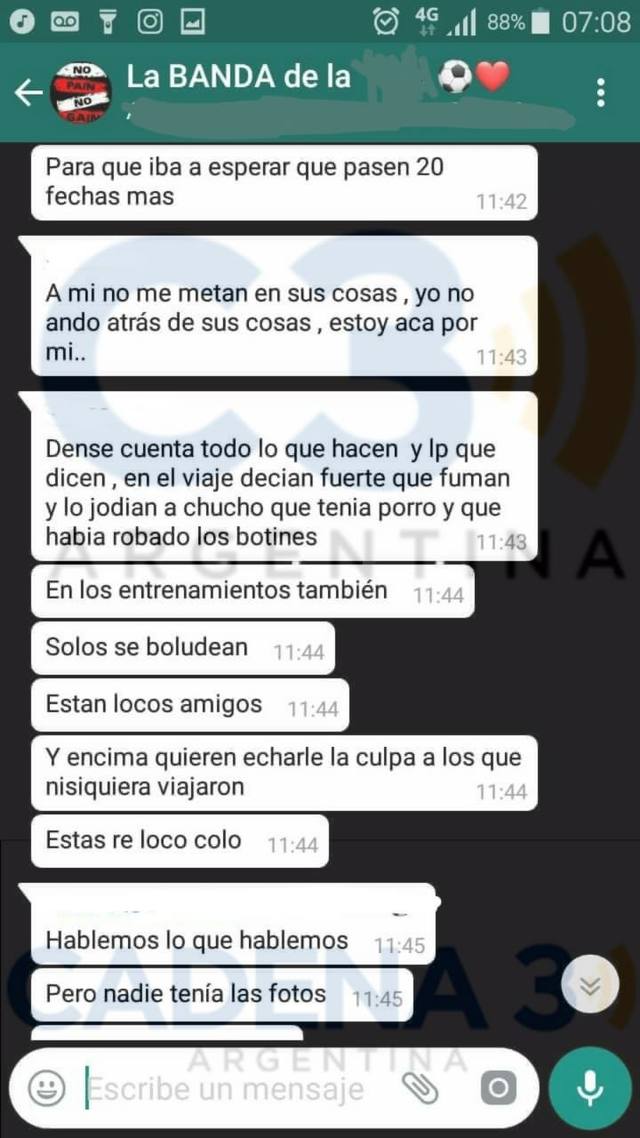 Preocupa la foto de juveniles de Colón fumando marihuana