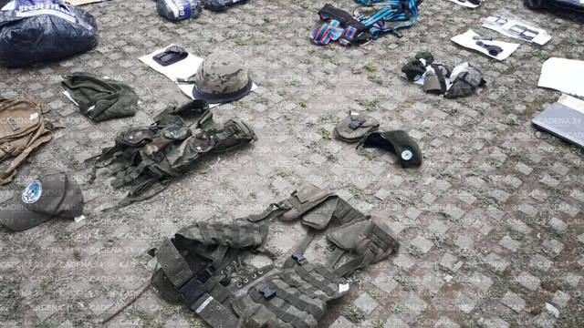 Exhibieron el arsenal que usaba el grupo paramilitar