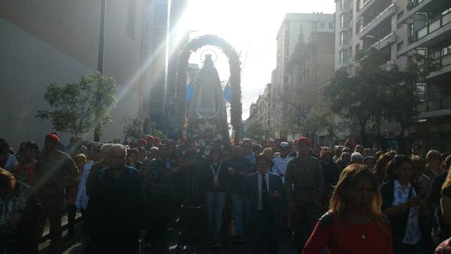 Emocionante procesión en Córdoba por la Virgen de la Merced