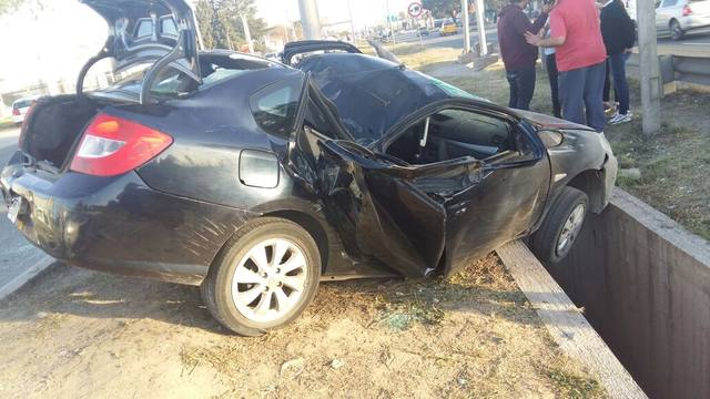 Fuerte choque camino al Aeropuerto generó un caos vehicular