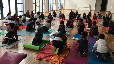 AUDIO: Proponen dar yoga en escuelas municipales de Mar del Plata