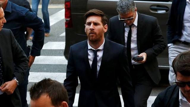 FOTO: Messi y su papá, otra vez involucrados en los Panama Papers