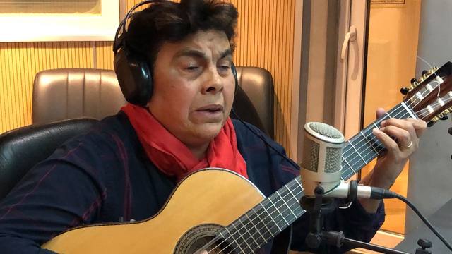 FOTO: Jorge “El Mono” Leguizamón trajo folclore a Viva la Radio