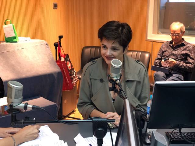 FOTO: Araceli González en Viva la Radio