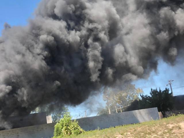 FOTO: Contuvieron un voraz incendio en una comisaría en Córdoba