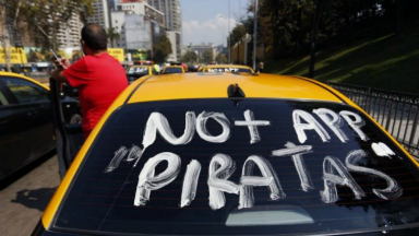 AUDIO: Taxistas marcharán en contra del desembarco de Uber