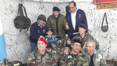 Cumplió cinco años y lo festejó con veteranos de Malvinas