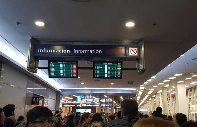 Lentamente se normalizan los vuelos en Aeroparque y Ezeiza