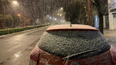AUDIO: Copiosa nevada sorprendió a los habitantes de Tres Arroyos