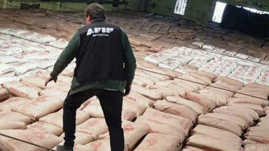 AUDIO: La Afip remató 170.000 bolsas de azúcar en Tucumán
