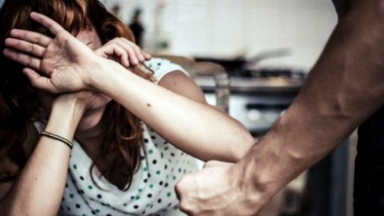 Para Amadei, los femicidios no bajaron