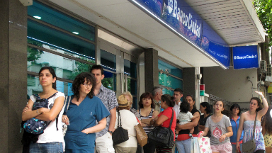 AUDIO: Alta adhesión al paro bancario en Córdoba