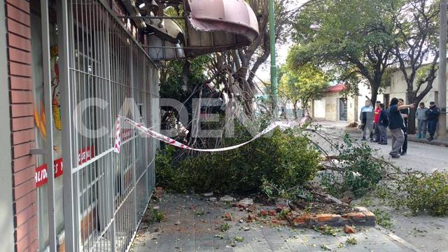 Murió un joven en un asombroso choque en Córdoba
