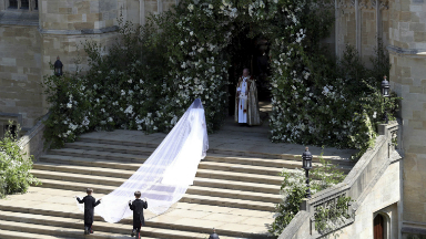 El príncipe Harry y Meghan Markle dan el 