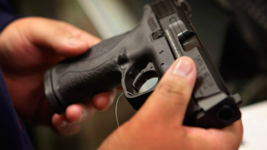 AUDIO: Nuevo código penal: elevará la pena por portación de armas