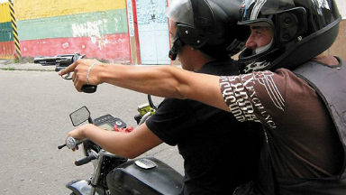 AUDIO: Siguen creciendo los delitos por motochorros en CABA