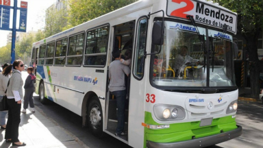AUDIO: Servicio esencial: Pese al paro en Mendoza hubo transporte