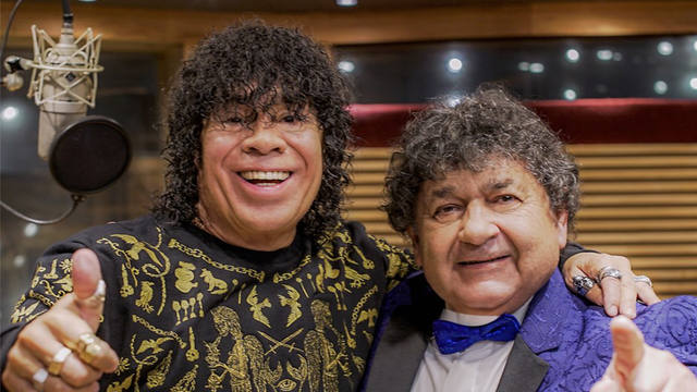 La Mona Jiménez y Los Palmeras estrenaron 