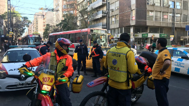 AUDIO: Taxista atropelló a mujer de 49 años en el centro de Córdoba