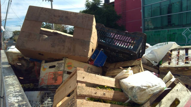 FOTO: Destruyen mercadería incautada en procedimientos en Córdoba
