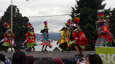 AUDIO: Con un colorido desfile, Bariloche festeja sus 117 años