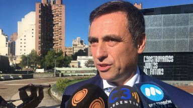 Mestre avaló a los delivery en bicicleta en Córdoba