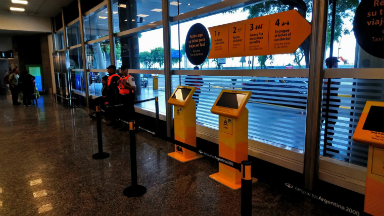 Nuevo sistema de cobro para taxis que salen desde Aeroparque