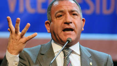 Luis Juez se baja de Cambiemos