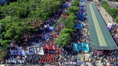 AUDIO: Cortes y marchas causaron caos el centro porteño