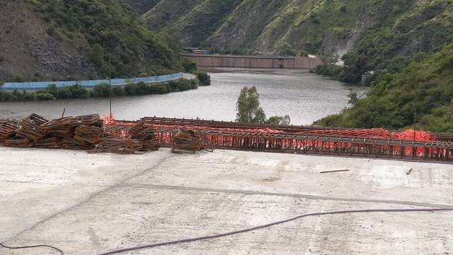 En abril estaría listo el puente del lago San Roque