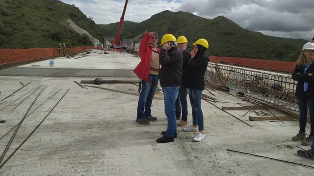 En abril estaría listo el puente del lago San Roque