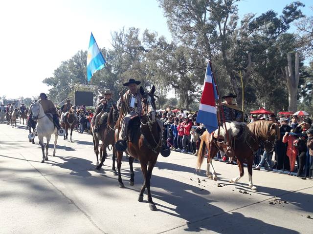 Santiago del Estero celebró su aniversario con un gran locro