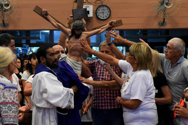 vía Crucis del Padre Ignacio en Rosario