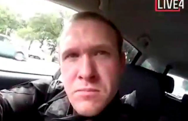 Facebook restringe uso de transmisiones de video en vivo