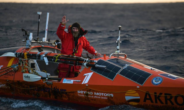 FOTO: Un ruso cruzó por primera vez a remo el Cabo de Hornos