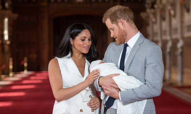 Meghan Markle y el príncipe Harry presentaron a su hijo