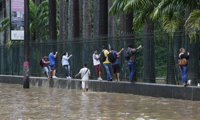FOTO: Siete muertos en Río de Janeiro tras lluvias torrenciales