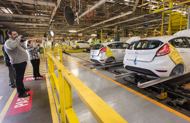 FOTO: Ayer, Honda en Inglaterra; hoy, Ford cierra planta en Brasil