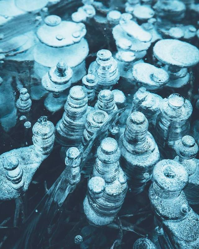 Increíbles burbujas congeladas encantan al mundo