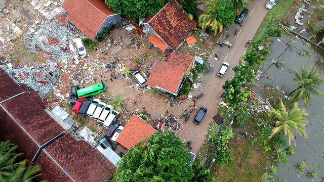 Impactantes imágenes de los daños por la ola gigante