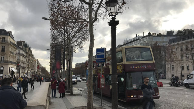 FOTO: La izquierda apura a Macron y París se blinda por protesta